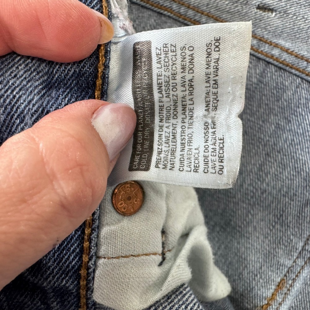Levis 501 Original Fit Mens Blue Denim Straight Leg Button Fly Jeans W40 L30 - Picture 9 of 12